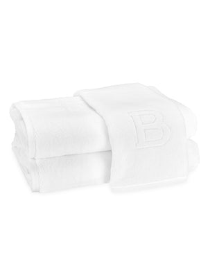  Matouk Auberge Bath Towel B Weston Table 