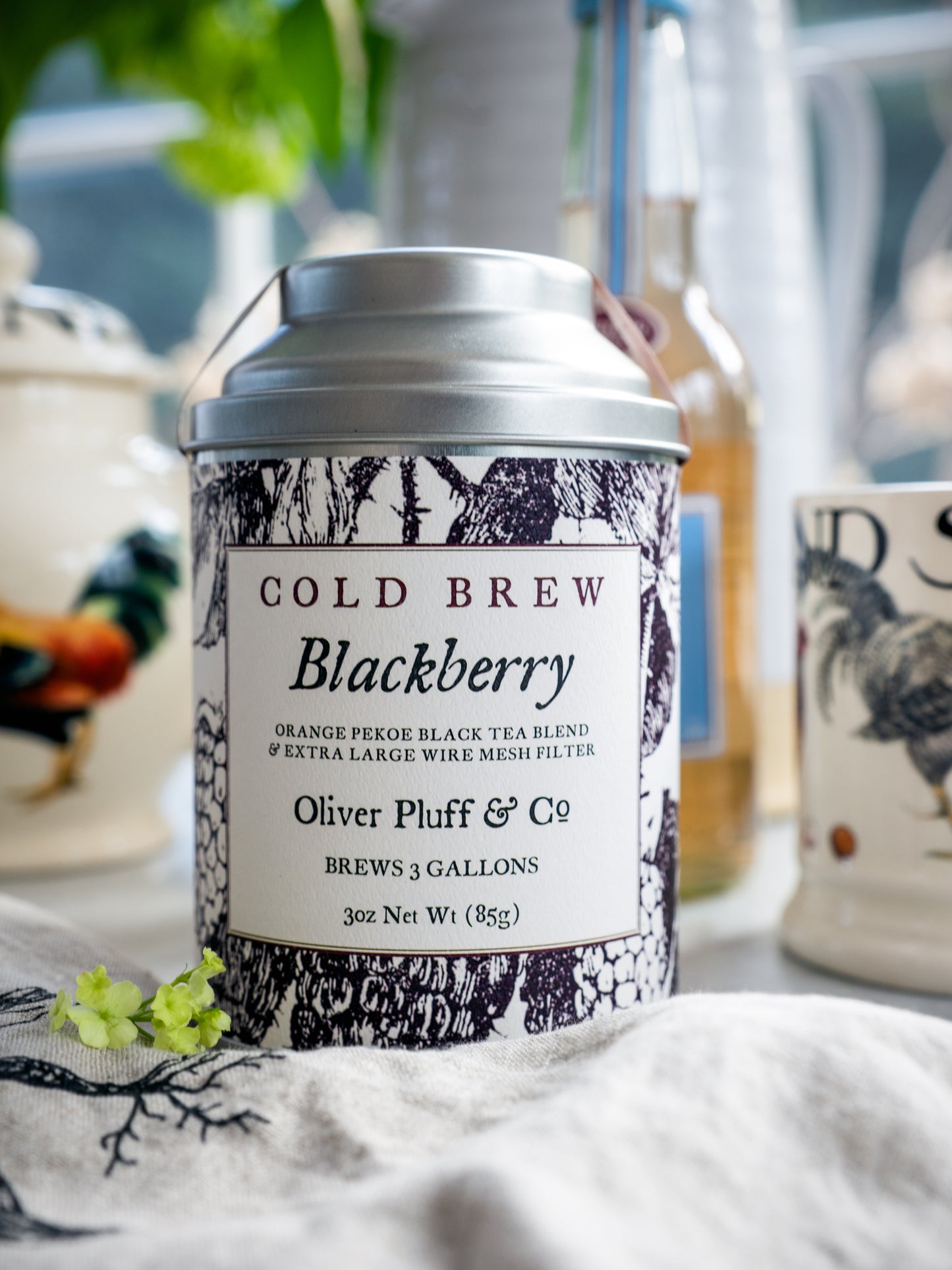 Oliver Pluff & Co. Cold Brew Tea Blackberry Weston Table