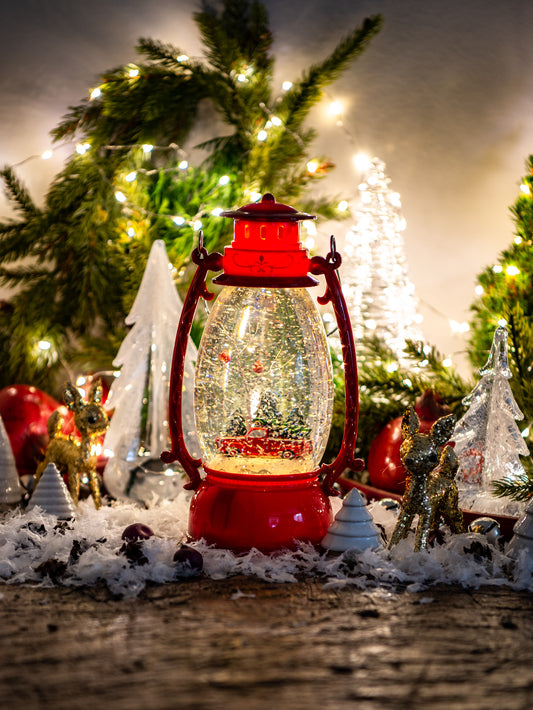 Retro Red Holiday Lantern Weston Table