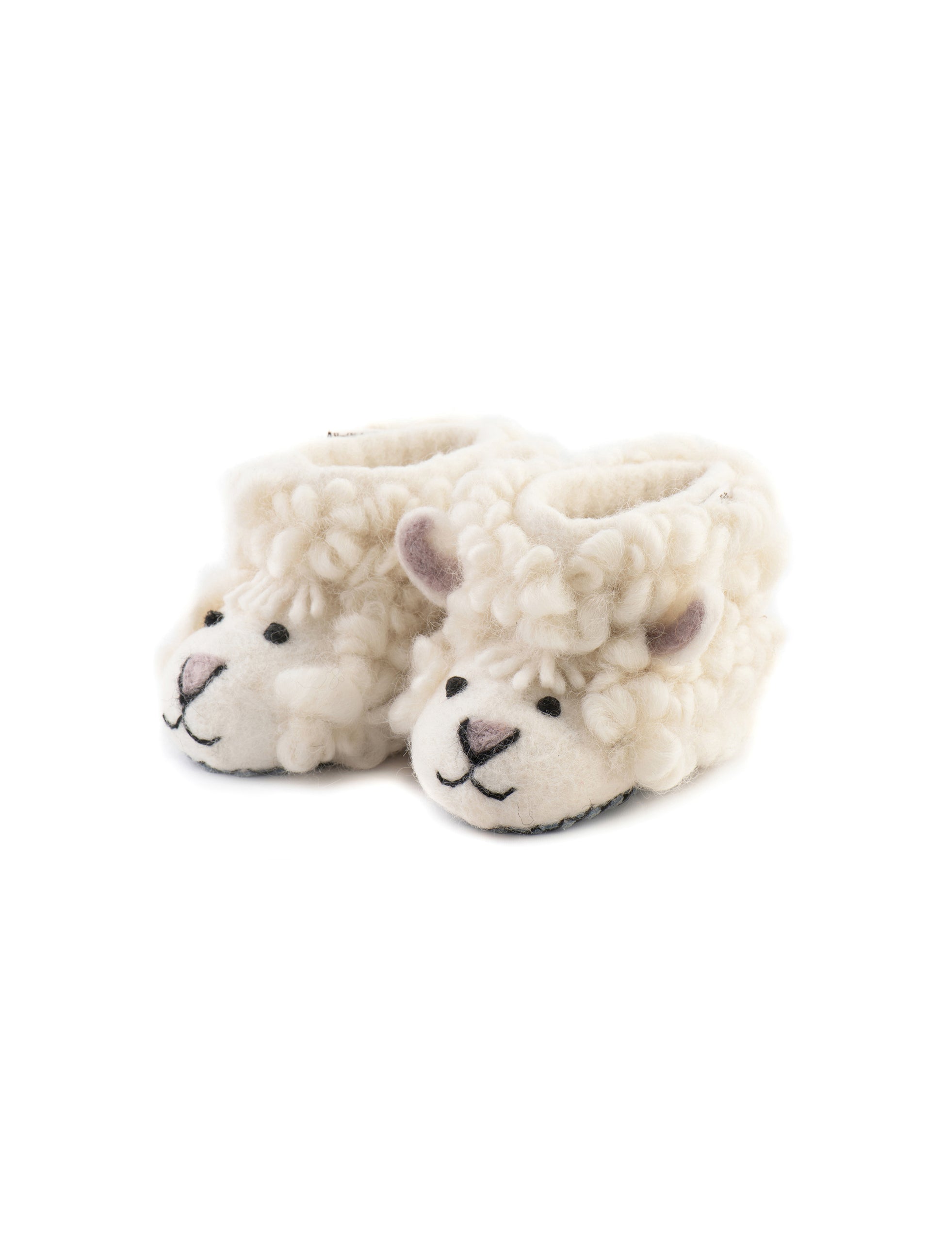 Skuffelse hit Personlig Shop the Sew Heart Felt Sheep Slippers at Weston Table
