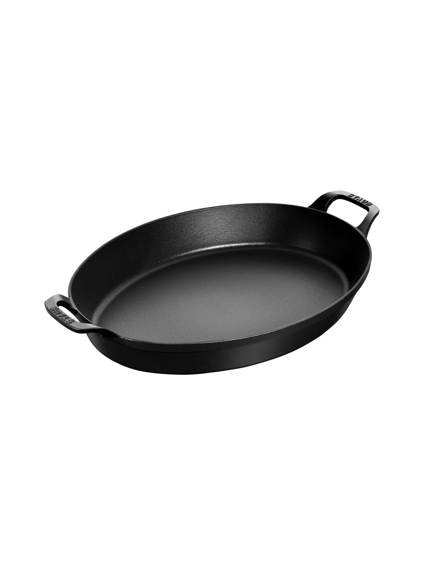 https://westontable.com/cdn/shop/products/Staub-Cast-Iron-14.5-x-11.2-Inch-Oval-Gratin-Baking-Dish-Black-Matte-Weston-Table_8aaf47d3-4178-4ac8-8979-6a55223f856c.jpg?v=1642652266&width=1445