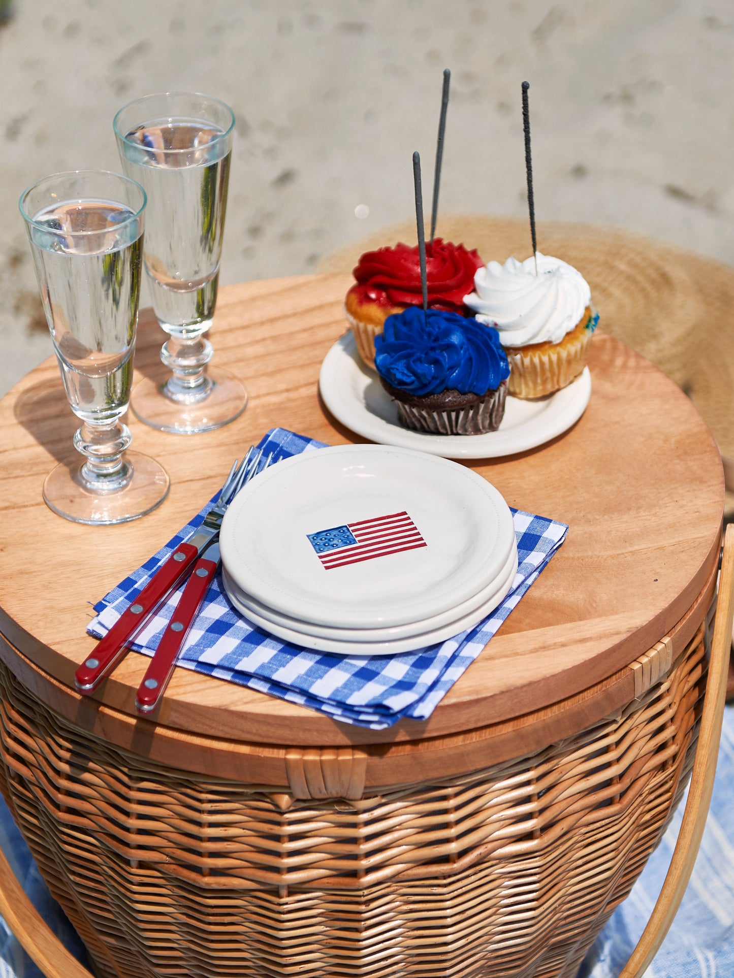 American Flag Canapé Plate Weston Table
