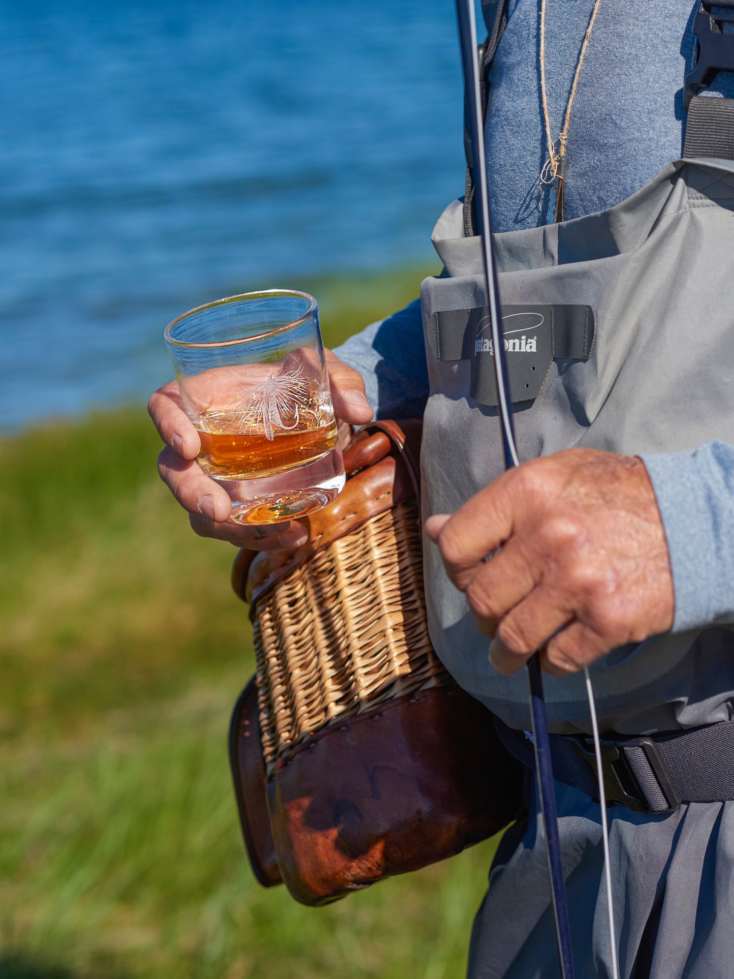 WT Simon Pearce Fly Fishing Ascutney Whiskey Glass Set Weston Table