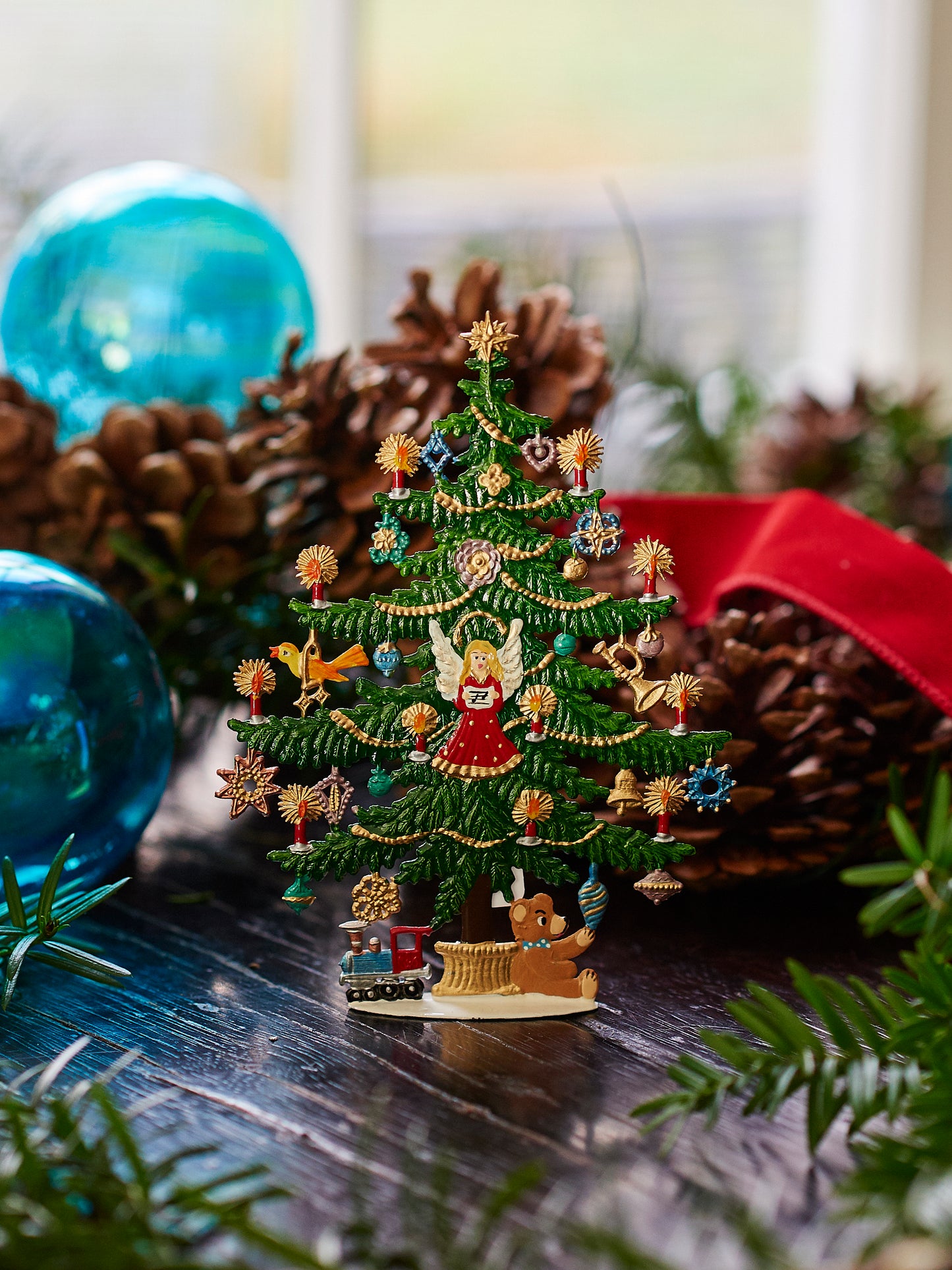 Wilhelm Schweizer Pewter Decorated Christmas Tree Weston Table